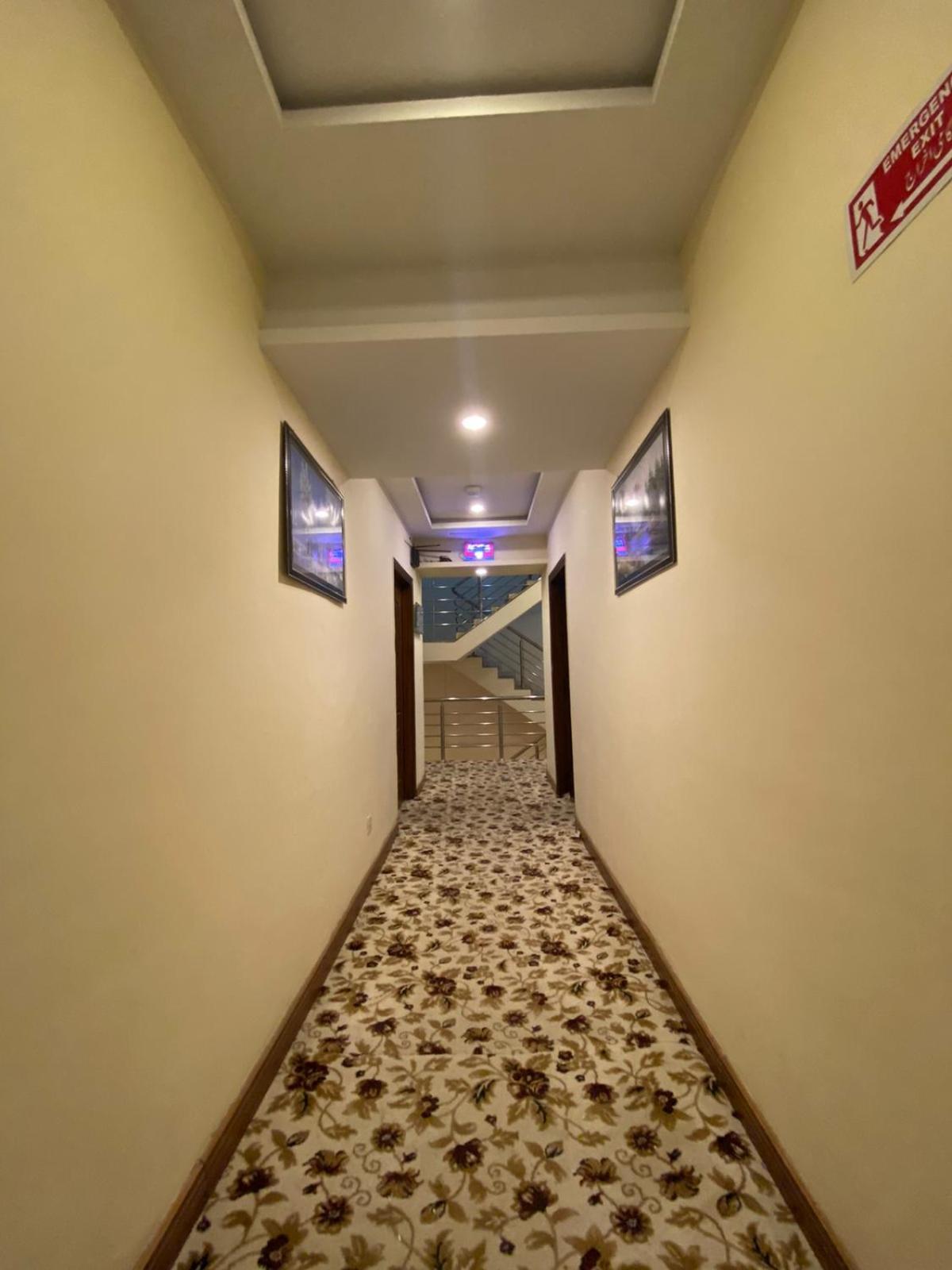Diplomat Hotel Islamabad Exterior photo