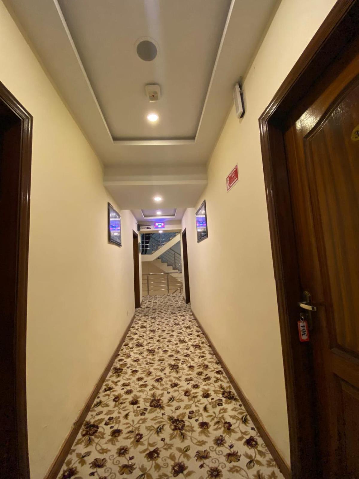 Diplomat Hotel Islamabad Exterior photo